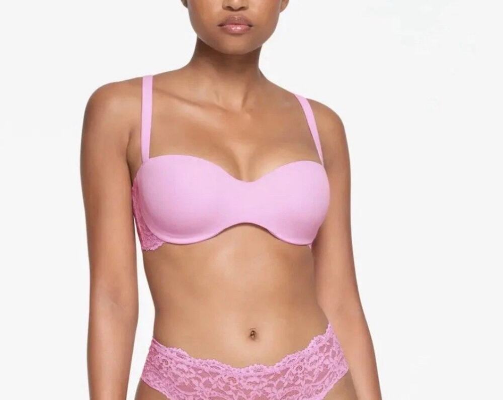 New Skims fits everybody lace lightly lined balconette bra petal pink 38DDDD